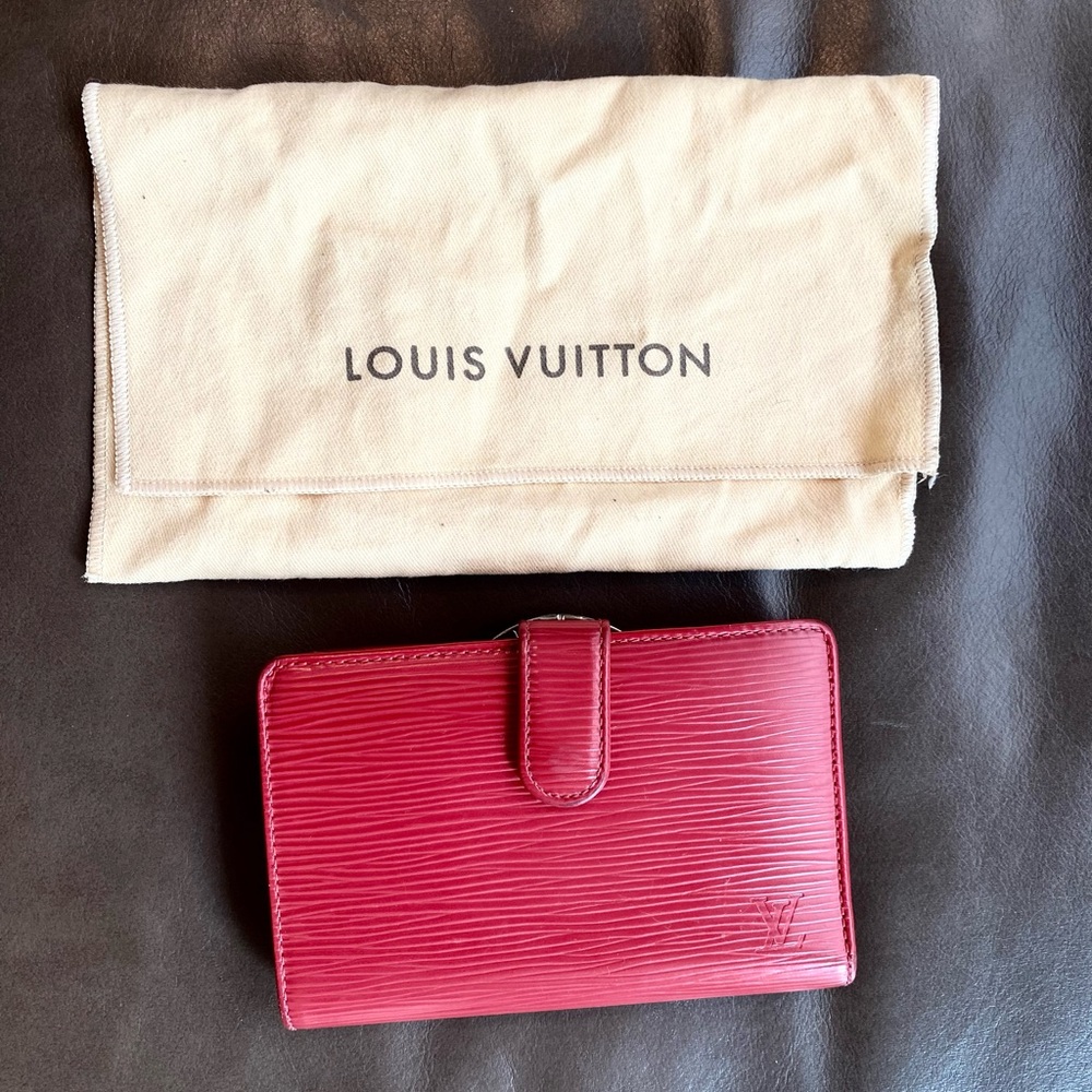 Louis Vuitton red epileather wallet